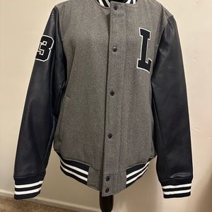 Nwot Levi’s Strauss Jacket size L